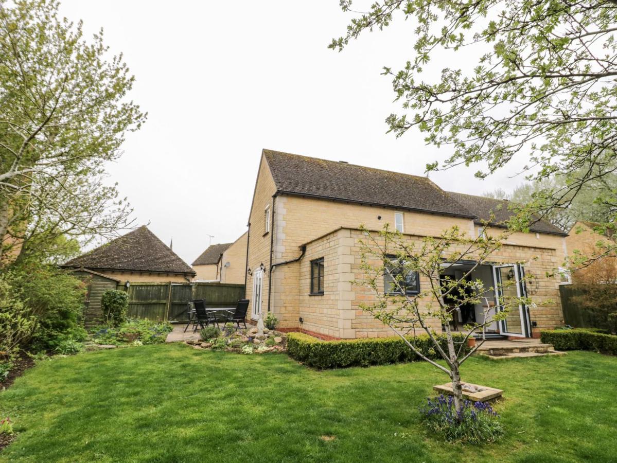 Rosemead Villa Moreton-in-Marsh Exterior photo
